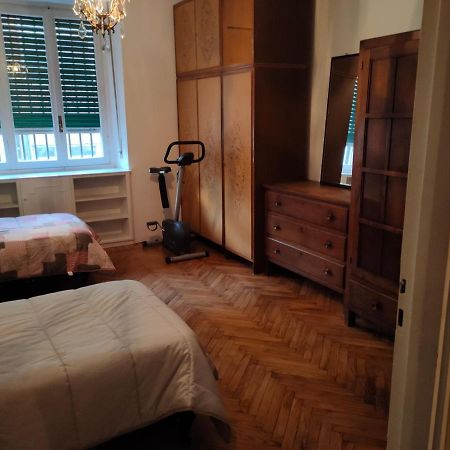 トリノCasa - House Xavier Una Casa Famigliare , Dame Entra Solo Chi A Un Bel Cuore , Non'E Il L'Intero Alloggio Solo Stanze E Bagnoアパートメント エクステリア 写真