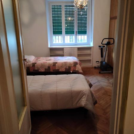 トリノCasa - House Xavier Una Casa Famigliare , Dame Entra Solo Chi A Un Bel Cuore , Non'E Il L'Intero Alloggio Solo Stanze E Bagnoアパートメント エクステリア 写真
